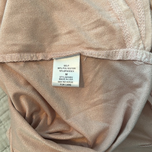 Freeway medium skirt, blush in color - Picture 6 of 7